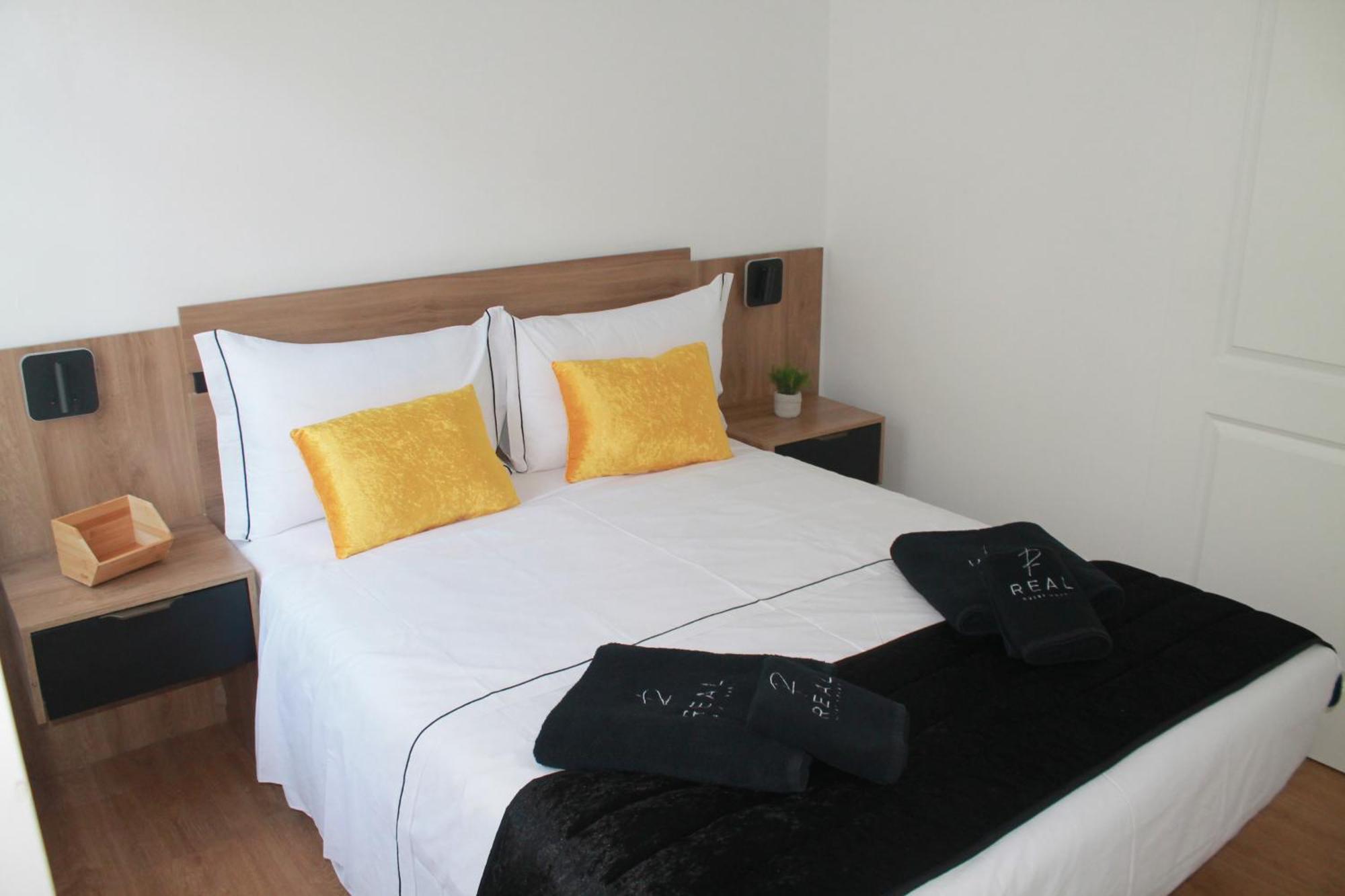 Real Guest House Costa da Caparica Exterior foto