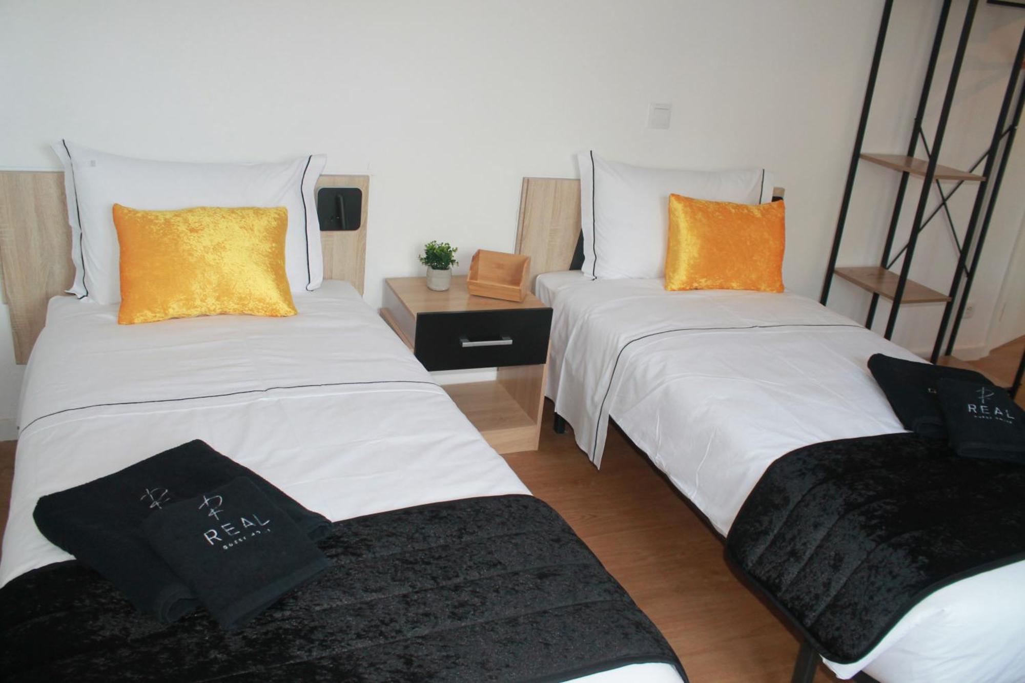 Real Guest House Costa da Caparica Exterior foto